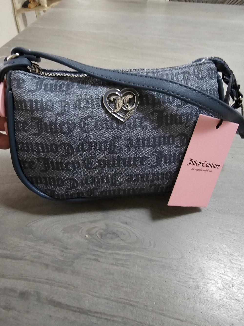Juicy Couture Navy Logo Heart-Emblem Shoulder Bag - Picture 2 of 7
